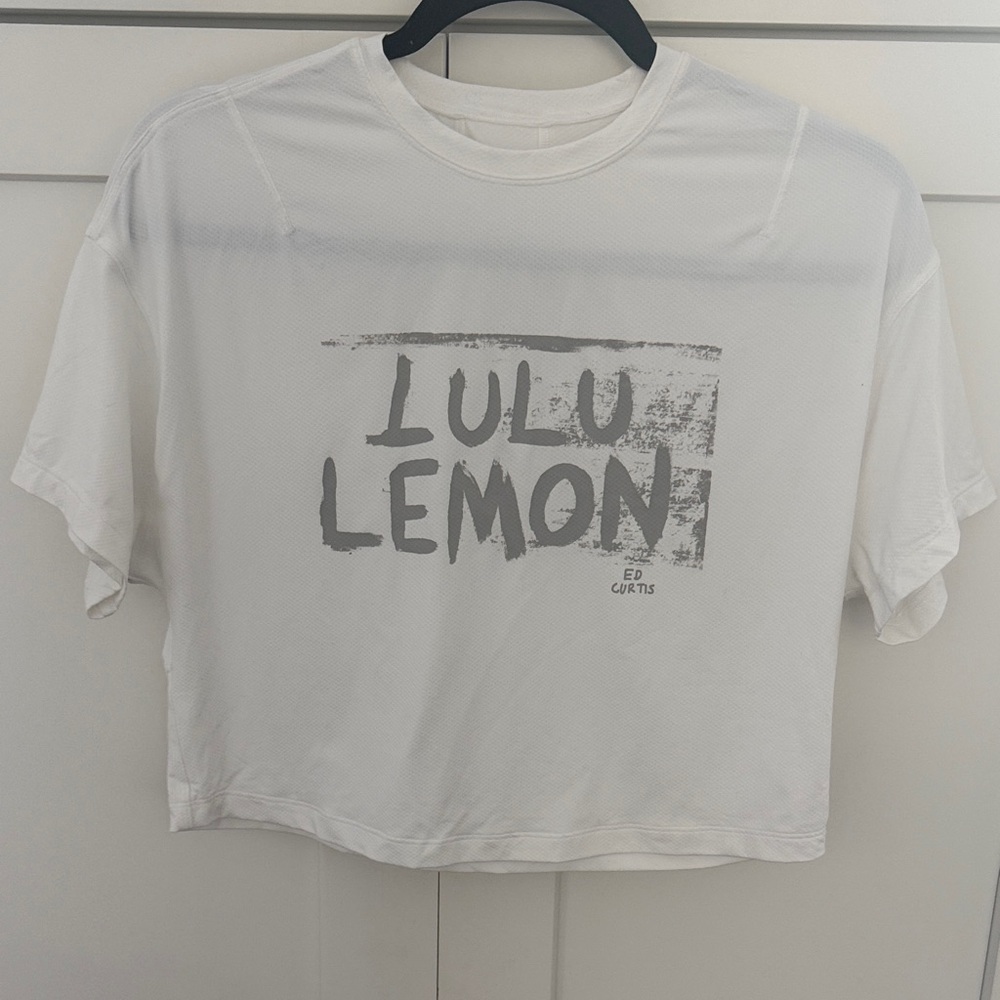lululemon athletica White Crop Top